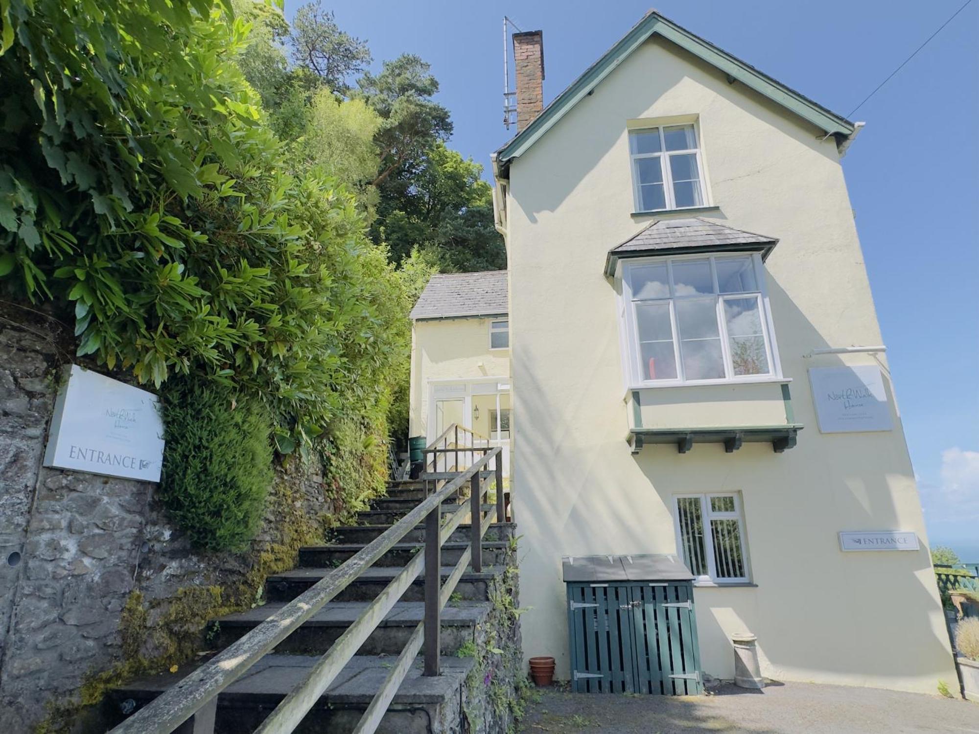North Walk House Bed and Breakfast Lynton Exteriör bild